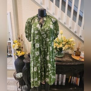 Lark + Grey dress size XL